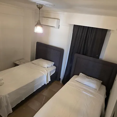 Ilya 2 Hotel apartamentowy