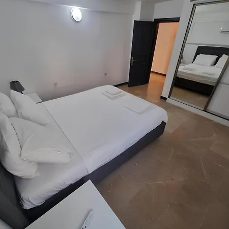 Hotel apartamentowy Ilya 2