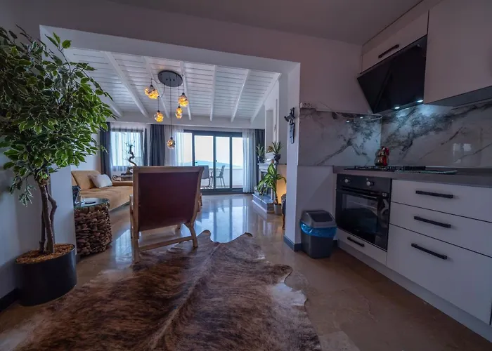 Apartmanhotel Ilya 2 3*