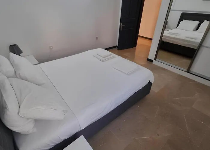 Apartmanhotel Ilya 2