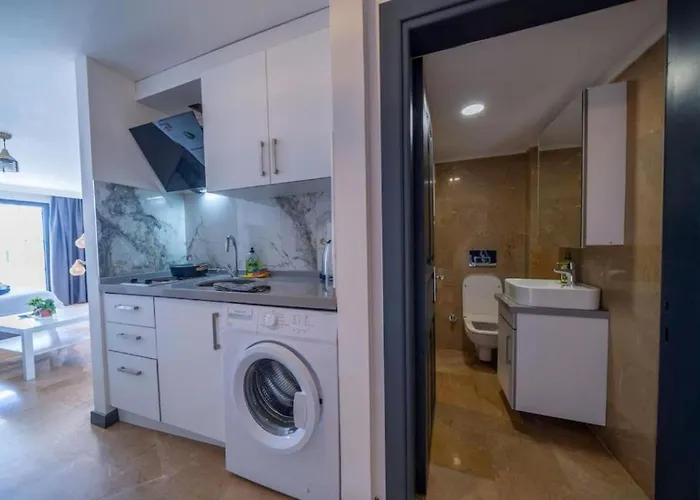 Apartmanhotel Ilya 2 3*